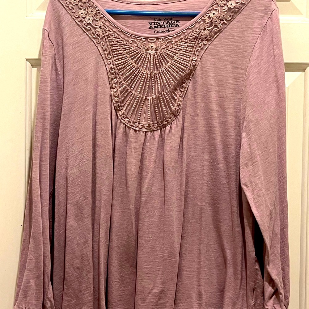 LAST CHANCE Nine West Women's Lavender Embellished Blouse